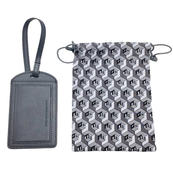 New Shanghai Tang Graphic Print Luggage Tag - Picture 2 of 5